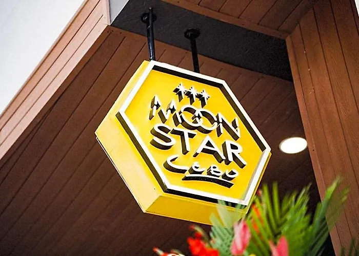 Moonstar Hotel